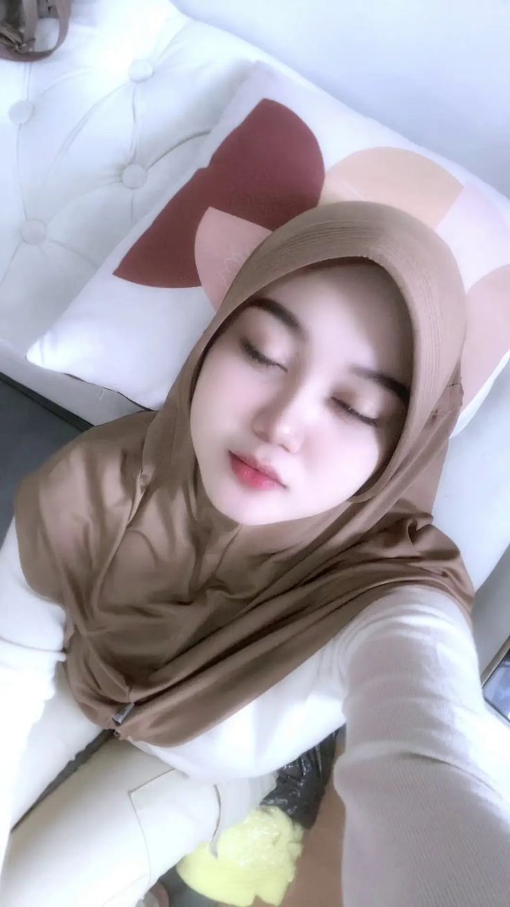 Top 5 News abg hijab polos 2025 Viral Videos Of All Time di ekeng mendesah free new