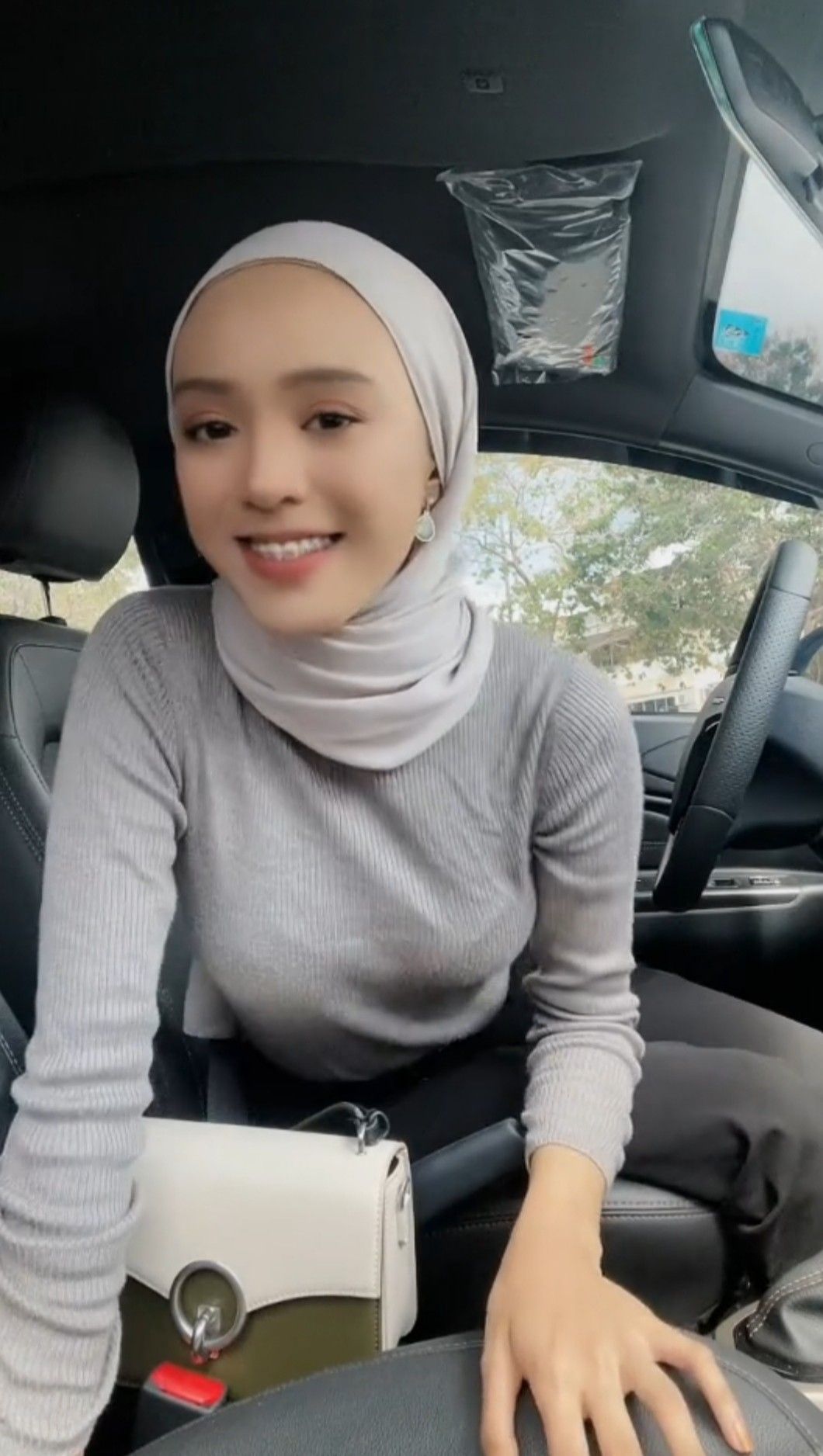 Top 10 Abg Hijab Viral Video Indo Cantik Terbaru 2025 Top Trending Global New ASU scholar on leave after video of verbal