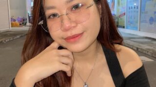 They’re Indo Viral! Trends That Make A Splash 2025 Viral Baru Sebuah Ciuman Tulus Di Depan Pintu