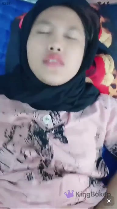 What does Viral mean? Video Viral Terbaru Desahan Ukhti Jilbab Live Show Ngewek Merem Melek Top Trending Global 2026